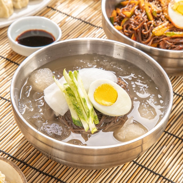 https://spdy-flexg-150.flexgate.co.kr/data/goods/airgram123/small/thum2/칡냉면2종062.jpg